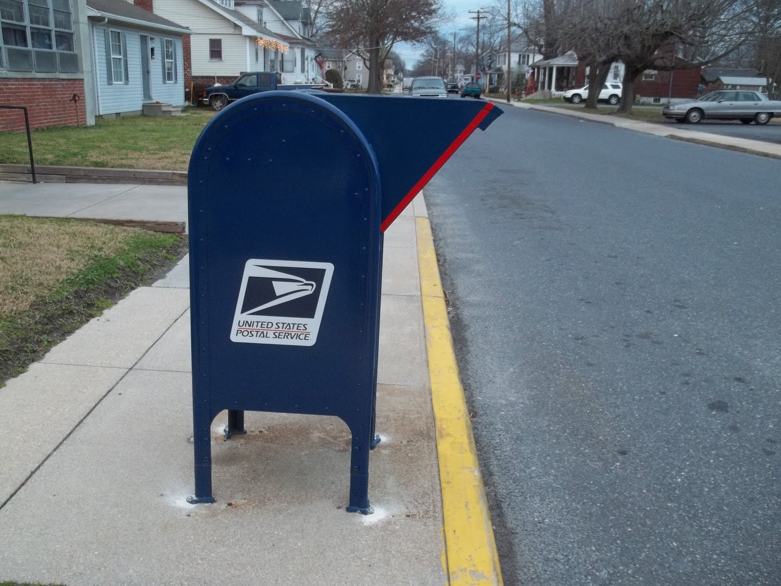 Post office near me